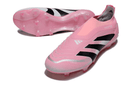 Chuteira Adidas Predator Elite FG LL - Rosa com design moderno e vibrante, ideal para jogadores em gramados naturais.