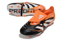 Chuteira Adidas Predator Elite FG Tongue Preta e Laranja com design arrojado e tecnologia de ponta.