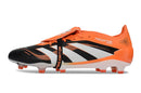 Chuteira Adidas Predator Elite FG Tongue Preta e Laranja com design arrojado e tecnologia de desempenho.