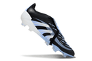 Chuteira Adidas Predator Elite Fold-Over Tongue FG - Preta, Azul e Branca em ângulo lateral.