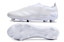 Chuteira Adidas Predator Elite Laceless FG - Branca, modelo de futebol sem cadarço, design moderno e elegante.