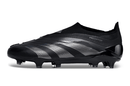 Chuteira Adidas Predator Elite Laceless FG - Preta em design moderno e elegante, ideal para desempenho em campo.