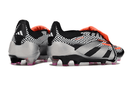 Chuteira Adidas Predator Elite Tongue FG - Preta e Cinza, vista posterior com design moderno e solado para campo.