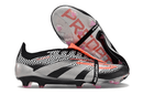 Chuteira Adidas Predator Elite Tongue FG - Preta e Cinza com design sofisticado e tecnologia avançada.