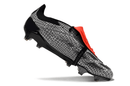Chuteira Adidas Predator Elite Tongue FG - Preta e Cinza com design sofisticado e tecnologia avançada para futebol.