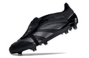 Chuteira Adidas Predator Elite Tongue FG - Preta em preto com tecnologia avançada para desempenho no futebol.