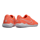 Chuteira Futsal Tiempo 10 Legend Elite IC Vermelha - traseira em destaque com cor vibrante laranja.