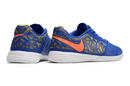 Chuteira Futsal Nike Lunar Gato IC - Azul, laranja e Dourada com design vibrante e tecnologia de elite.