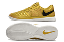 Chuteira Futsal Nike Lunar Gato IC - Dourada com design sofisticado e tecnologia avançada