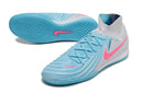 Chuteira Futsal Nike Phantom Luna IC - Branca e Azul, calçado ideal para precisão e controle em quadra.