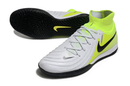 Chuteira Futsal Nike Phantom Luna IC - Branca, Verde e Preta "Mad Voltage Pack" com design moderno e sola IC.