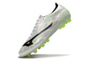Chuteira Mizuno Alpha II FG Branca e Verde com design moderno e tração superior.