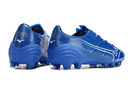 Chuteira Mizuno Alpha II FG Azul com design vibrante e tecnologia de ponta para desempenho em campo.