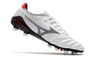 Chuteira Mizuno Morelia Neo 3 FG Branca e Vermelha lado esquerdo em fundo branco