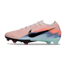 Chuteira Nike Air Zoom Mercurial FG Vapor 16 Nike United Pack lateral com design inovador e cores vibrantes.