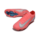 Chuteira Nike Air Zoom Mercurial FG Vapor 16 Vermelha em cor vibrante com design aerodinâmico e tecnologia de ponta.