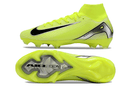 Chuteira Nike Air Zoom Mercurial Superfly 10 Elite FG em amarelo vibrante com sola avançada.