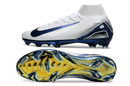 Chuteira Nike Air Zoom Mercurial Superfly 10 Elite FG, modelo com sola projetada para desempenho em campo.
