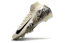 Chuteira Nike Air Zoom Mercurial Superfly 10 Elite FG em destaque com design exclusivo.