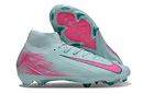 Chuteira Nike Air Zoom Mercurial Superfly 10 Elite FG- Pack Prism em cores azul claro e rosa.