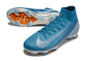 Chuteira Nike Air Zoom Mercurial Superfly 10 Elite FG em azul com sola em laranja, ideal para velocidade no futebol.