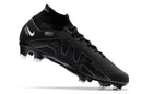 Chuteira Nike Air Zoom Mercurial Superfly 9 Elite FG em preto, focada em velocidade e controle de bola.