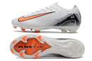 Chuteira Nike Air Zoom Mercurial Vapor 16 Elite FG - Branco, Preta e Laranja em ângulo inferior
