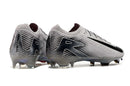 Chuteira Nike Air Zoom Mercurial Vapor 16 Edição Especial Elite FG Cinza e Preta com design aerodinâmico.