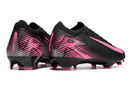Chuteira Nike Air Zoom Mercurial Vapor 16 Elite FG Preta e Rosa com design aerodinâmico e tecnologia Air Zoom.