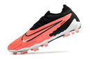 Chuteira Nike Gripknit Phantom GX Elite Dynamic Fit FG Vermelha e Preto