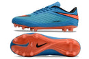 Chuteira Nike Hypervenom Elite FG Azul e Laranja com design vibrante e solado de alta performance.