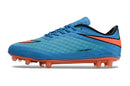 Chuteira Nike Hypervenom Elite FG Azul e Laranja com design aerodinâmico e cores vibrantes.