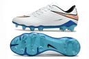 Chuteira Nike Hypervenom Elite FG - Branca e Azul com design aerodinâmico e sola em azul claro