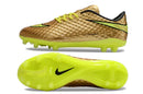 Chuteira Nike Hypervenom Elite FG - Dourada com design de elite e controle excepcional da bola.
