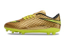 Chuteira Nike Hypervenom Elite FG - Dourada com design premium em dourado e detalhes em verde