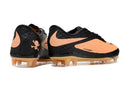 Chuteira Nike Hypervenom Elite FG Laranja e Preto com design de alta performance para atacantes.