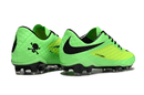 Chuteira Nike Hypervenom Elite FG Verde e Preta com design em verde e preto, ideal para atacantes em campo.