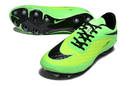 Chuteira Nike Hypervenom Elite FG Verde e Preta com design vibrante para desempenho em campo.