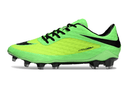Chuteira Nike Hypervenom Elite FG Verde e Preta em perfil, destacando design vibrante e tecnologia de desempenho.