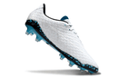 Chuteira Nike Hypervenom RGN Transform Hydra FG - Azul em destaque, com design aerodinâmico e sola FG.