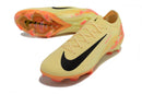 Chuteira Nike Mercurial Air Zoom Vapor 16 Elite FG Amarelo e Laranja com design leve e detalhes em preto.