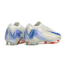 Chuteira Nike Mercurial Air Zoom Vapor 16 Elite FG Branca e Azul, vista traseira em detalhe.