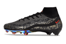 Chuteira Nike Mercurial Superfly 10 Air Max 95 Elite FG - Preto em perfil lateral com detalhes em preto e vermelho.