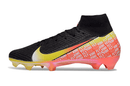 Chuteira Nike Mercurial Superfly 10 Elite "Vini jr" FG - Preta lateral com design elegante e sola FG.
