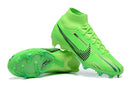 Chuteira Nike Mercurial superfly 9 Air Zoom Ultra FG Verde em verde vibrante, ideal para velocidade e controle no campo.