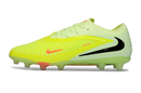Chuteira Nike Phantom 6 Elite AG Amarela - Refresh Pack lateral com detalhes vibrantes