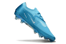 Chuteira Nike Phantom 6 Elite FG - Azul em destaque, ideal para controle e precisão no campo.