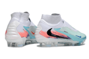 Chuteira Nike Phantom 6 Elite FG "New United Pack" com design inovador e cores vibrantes.