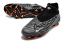 Chuteira Nike Phantom GX Elite FG Preta - Entrega Imediata em fundo branco, com detalhes em preto e laranja.