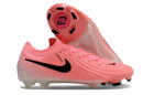 Chuteira Nike Phantom Gx II FG Rosa e Preto